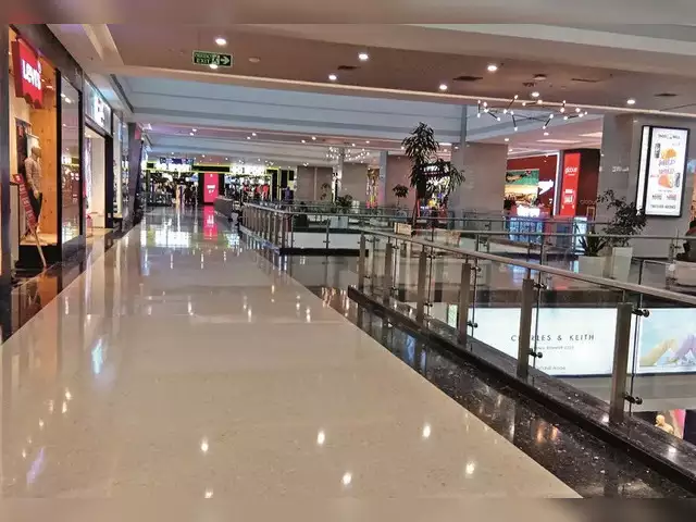 shop mall.webp